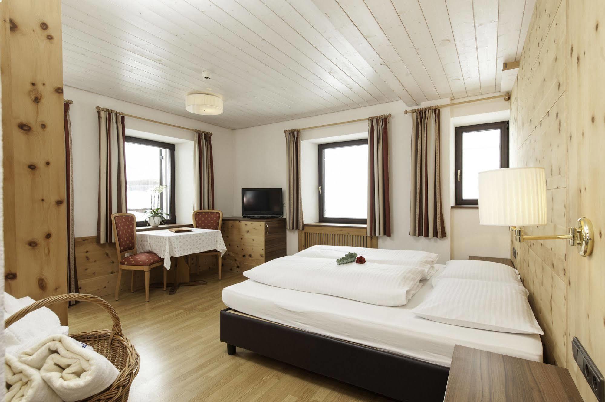 Hotel Gampen Solda Eksteriør billede